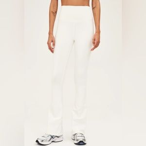 Splits 59 Raquel High Waisted Flare Legging